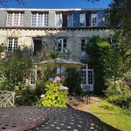 Manoir Du Tertre Au Coeur De La Foret De Broceliande Hotel Paimpont Exterior foto